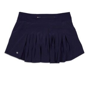 Lululemon circuit breaker skirt. sz 2
